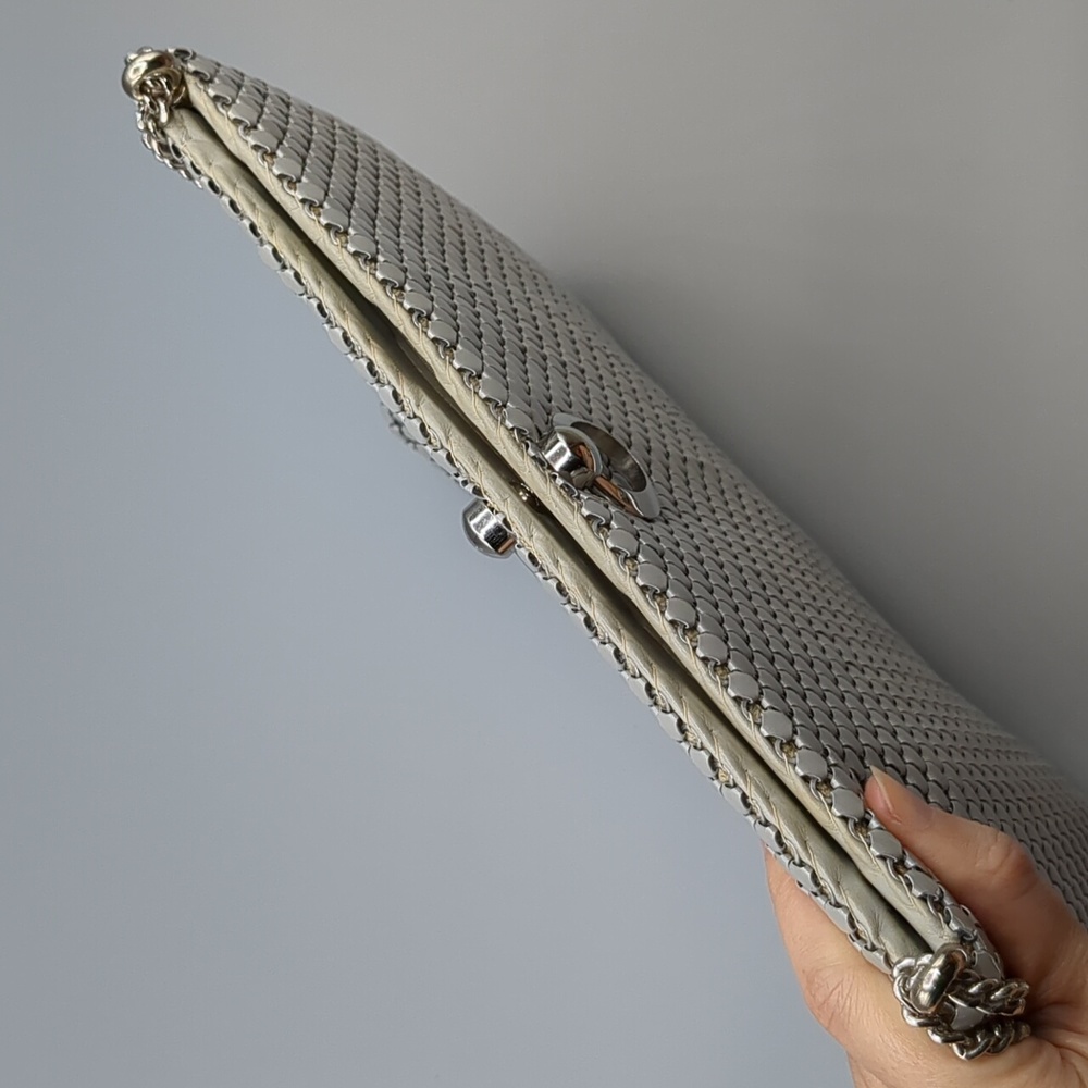 Whiting & Davis White Chainmail Mesh Purse - image 5